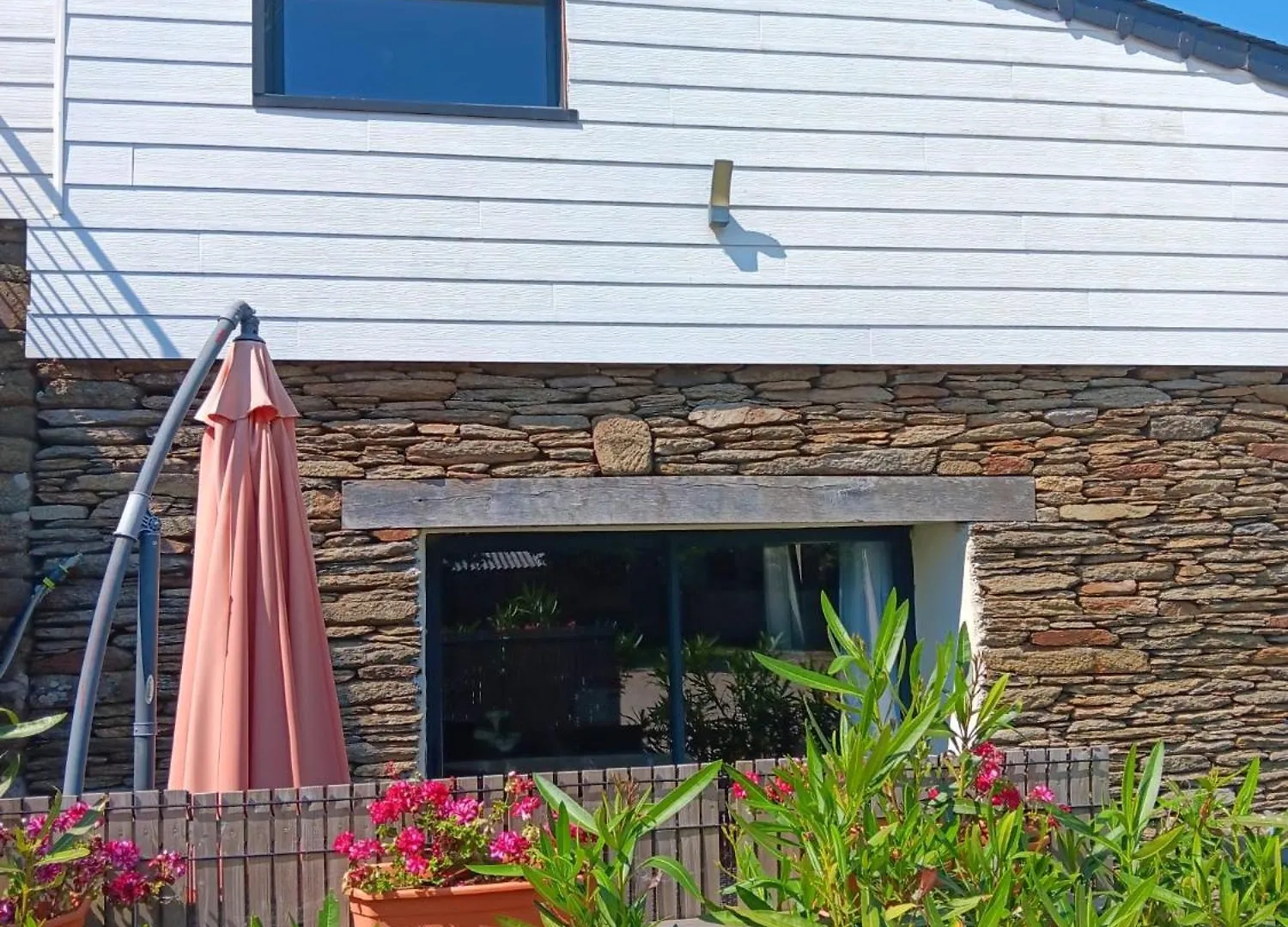 Vakantiehuis Gite de kernaet avec piscine Plougonvelin